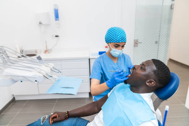Best Emergency Tooth Extraction in Hillandale, MD